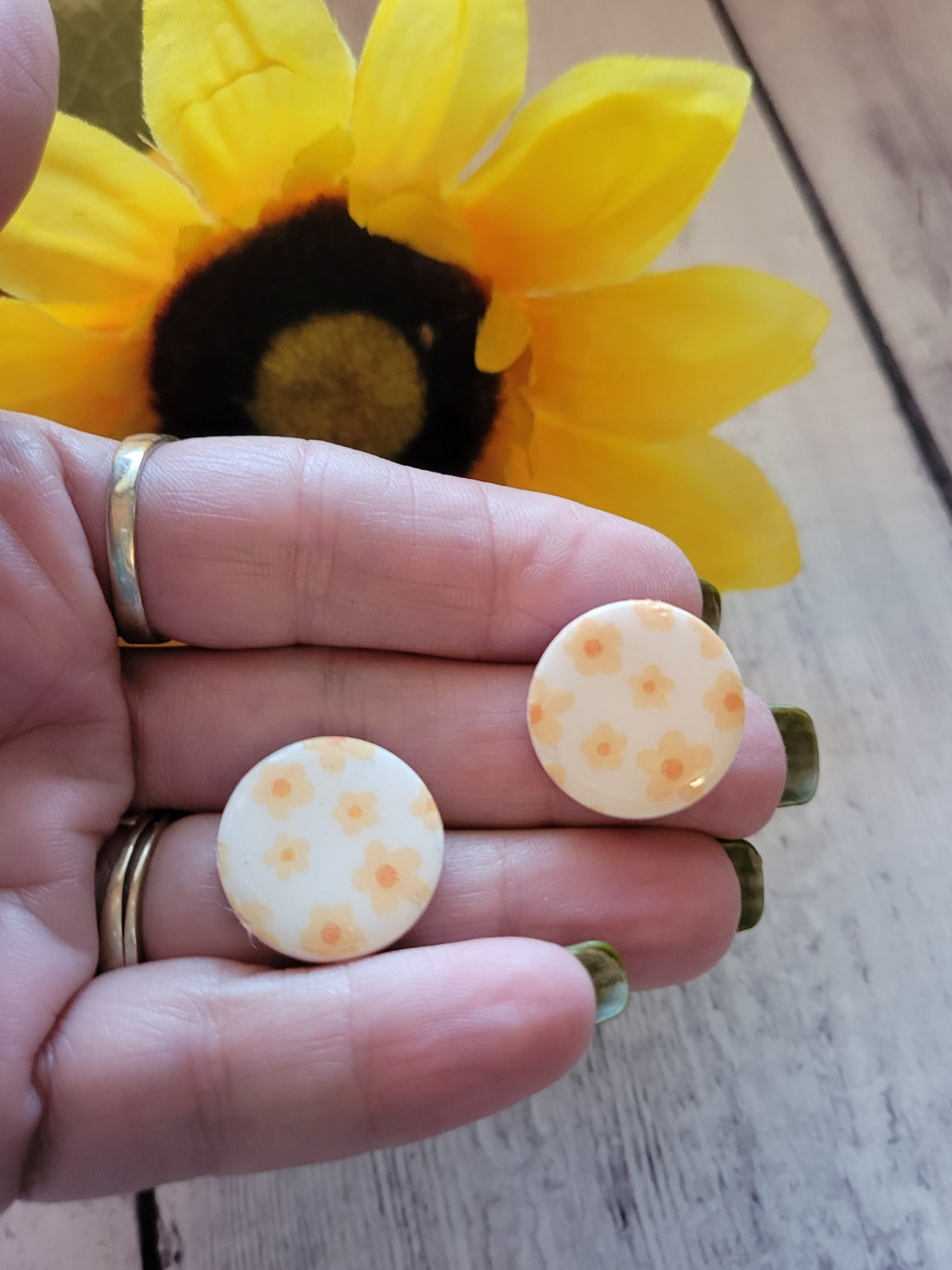 Tiny Flower Patch - Yellow Country Craft Barn Earrings (383E)