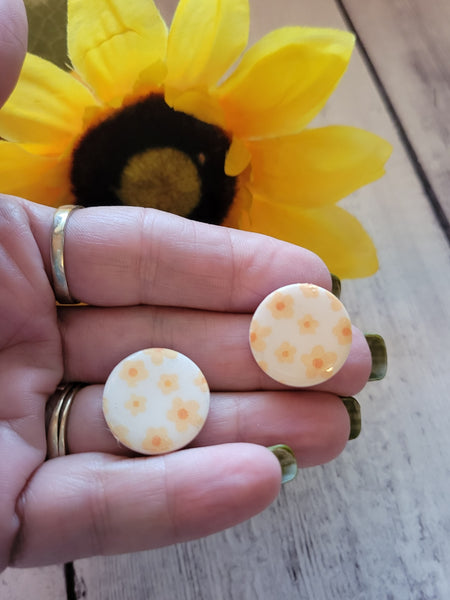 Tiny Flower Patch - Yellow Country Craft Barn Earrings (383E)