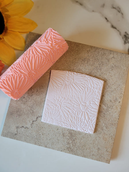Daisy Bloom Texture Clay Roller –  - Country Craft Barn Clay Accessories (101TR)