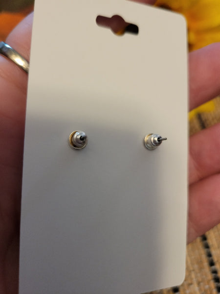 Silent Screams Post - Black/White Country Craft Barn Post Earrings (394E)