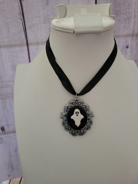 👻 Midnight Apparition Polymer Clay Choker – Gothic Elegance with a Spectral Touch - Black Country Craft Barn Necklace (NL-654)