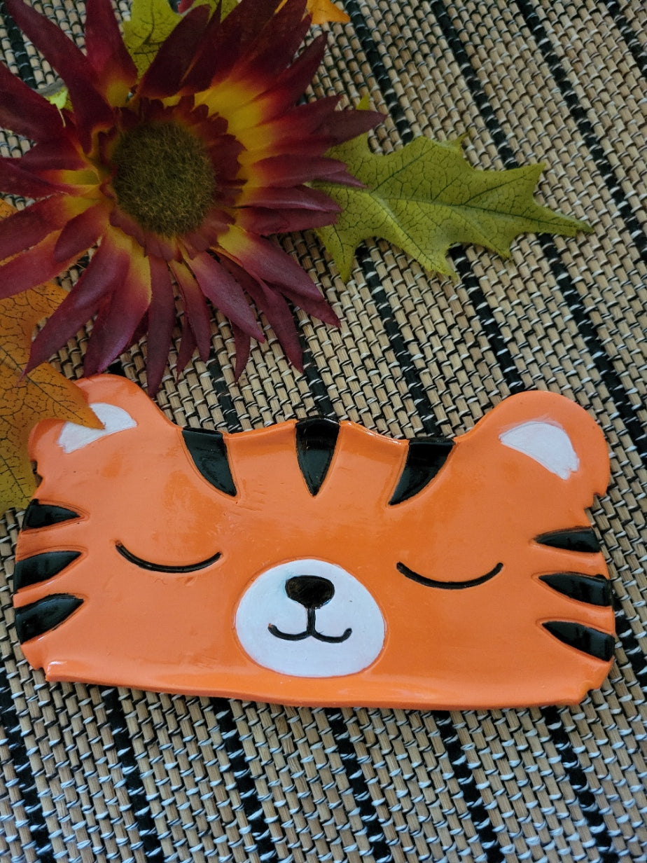Tiger Nap - Orange Country Craft Barn Glasses Tray (#103D)