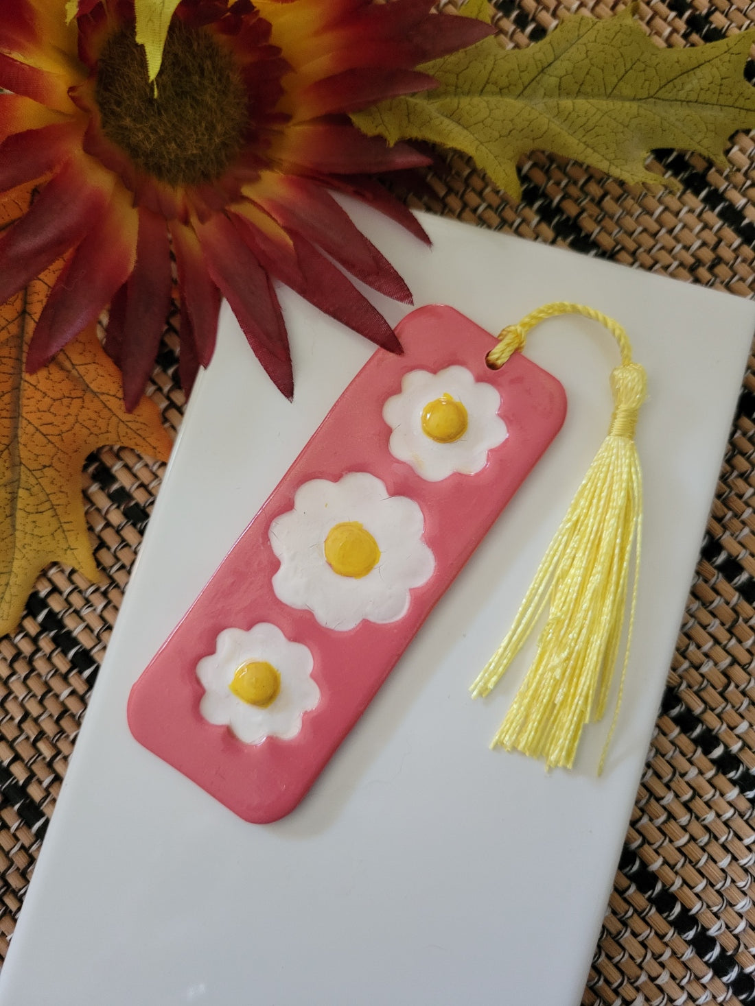🌸 “Petal Pause” Polymer Clay Bookmark –Pink Country Craft Barn (BM-103)