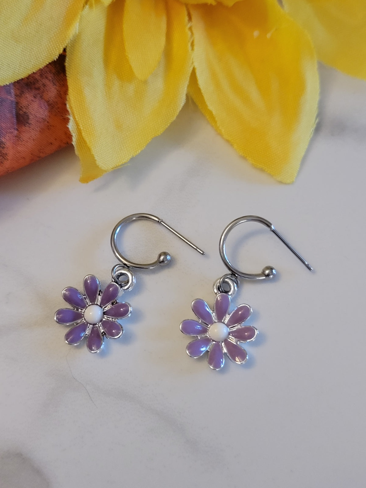 Lovely Daisy Hoop - Purple Country Craft Barn Earrings (#397E)