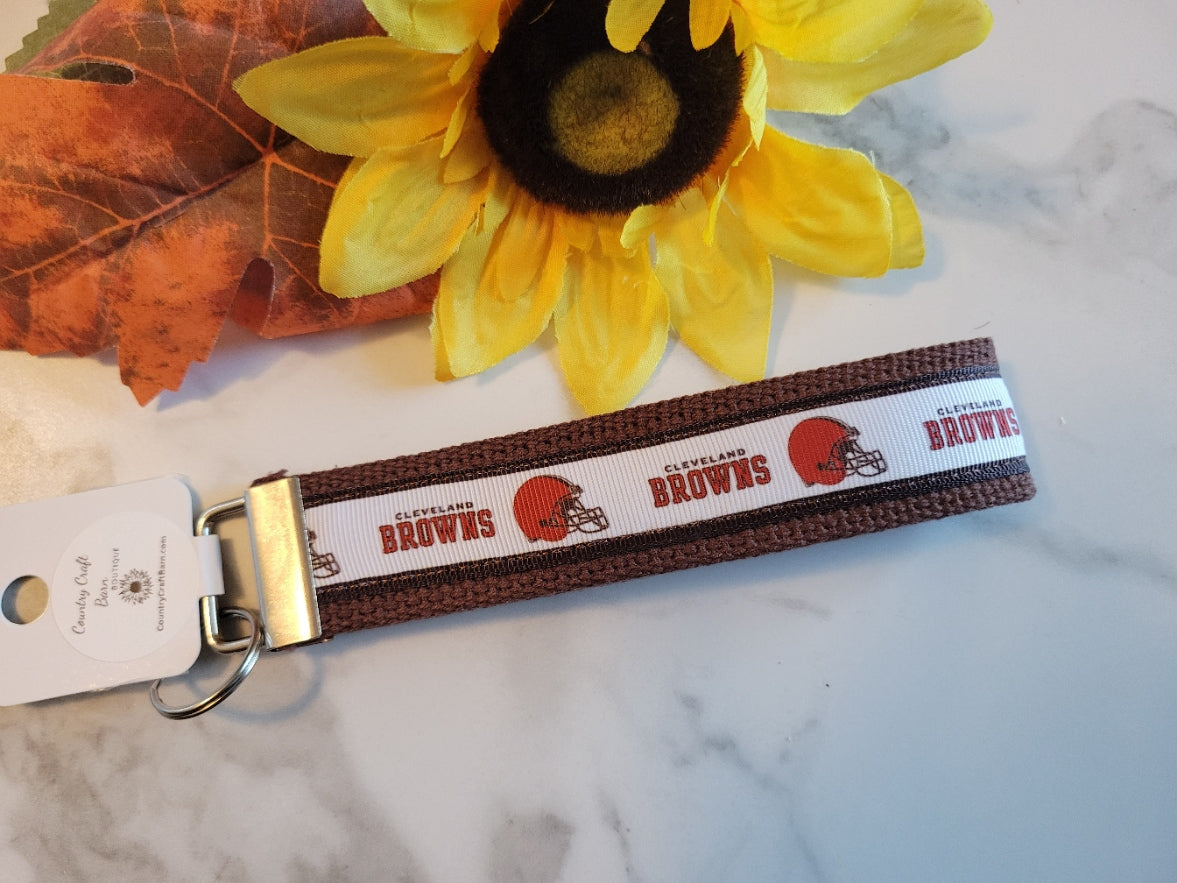 Cleveland Browns - Brown Country Craft Barn Key Chain (KC-73)