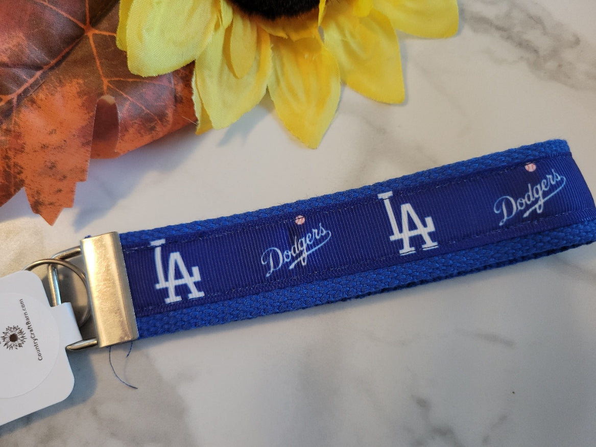 Los Angeles Dodgers - Blue Country Craft Barn Key Chain (KC-98)