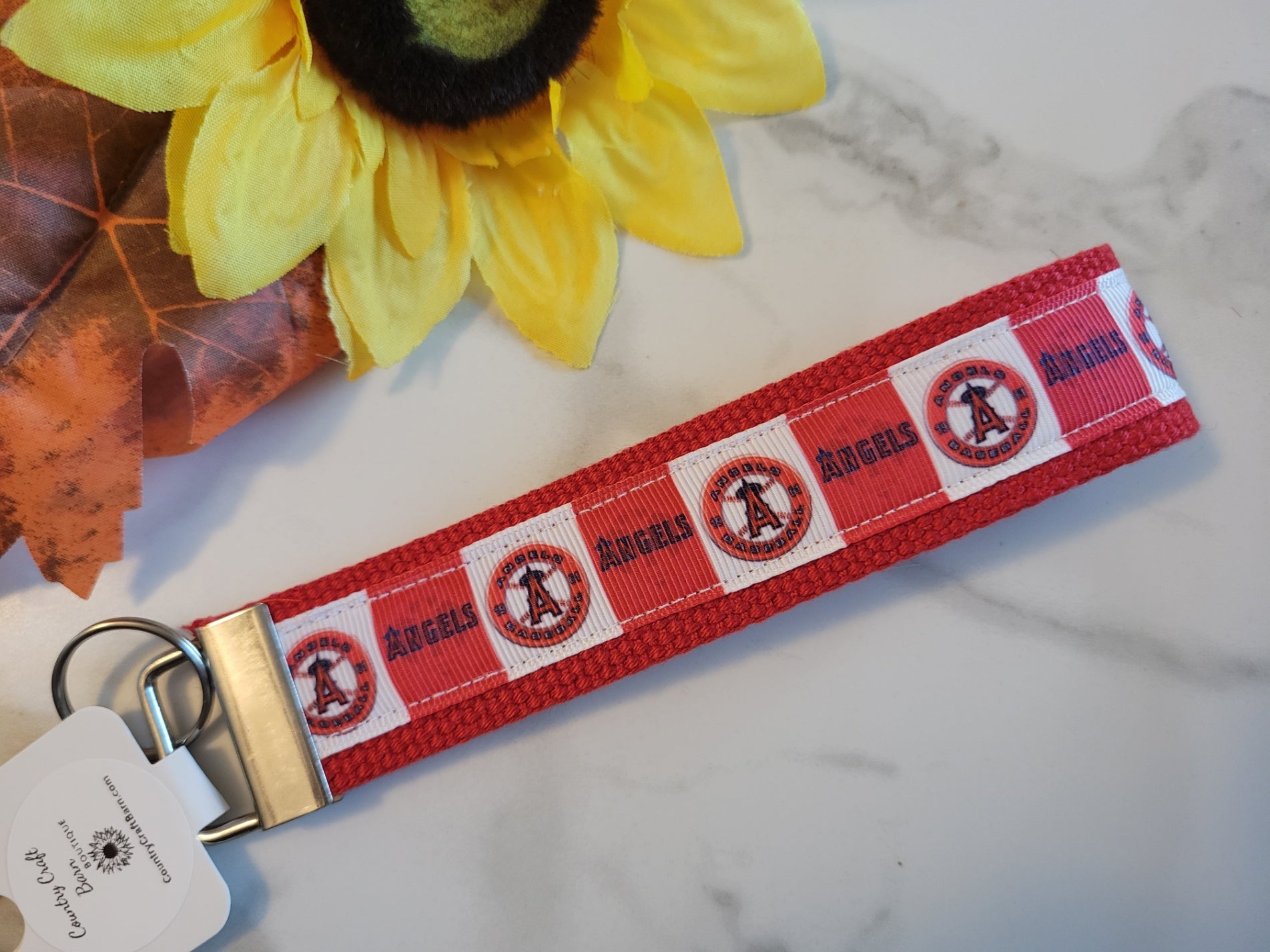 Los Angeles Angels - Red Country Craft Barn Key Chain (KC-96)