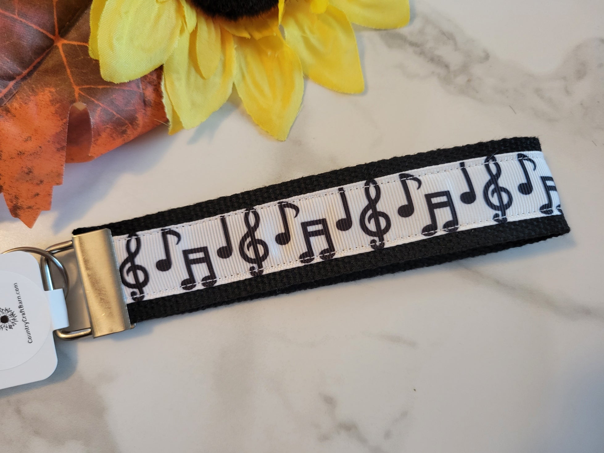 Music Notes - Black Country Craft Barn Key Chain (KC-100)