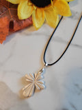 Grace & Glow - Pearl/White Country Craft Barn Necklace (656-NL)