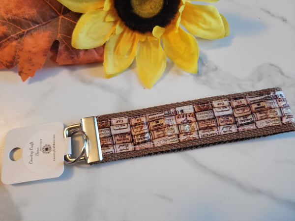 Wine Corks - Brown Country Craft Barn Key Chain (KC-85)