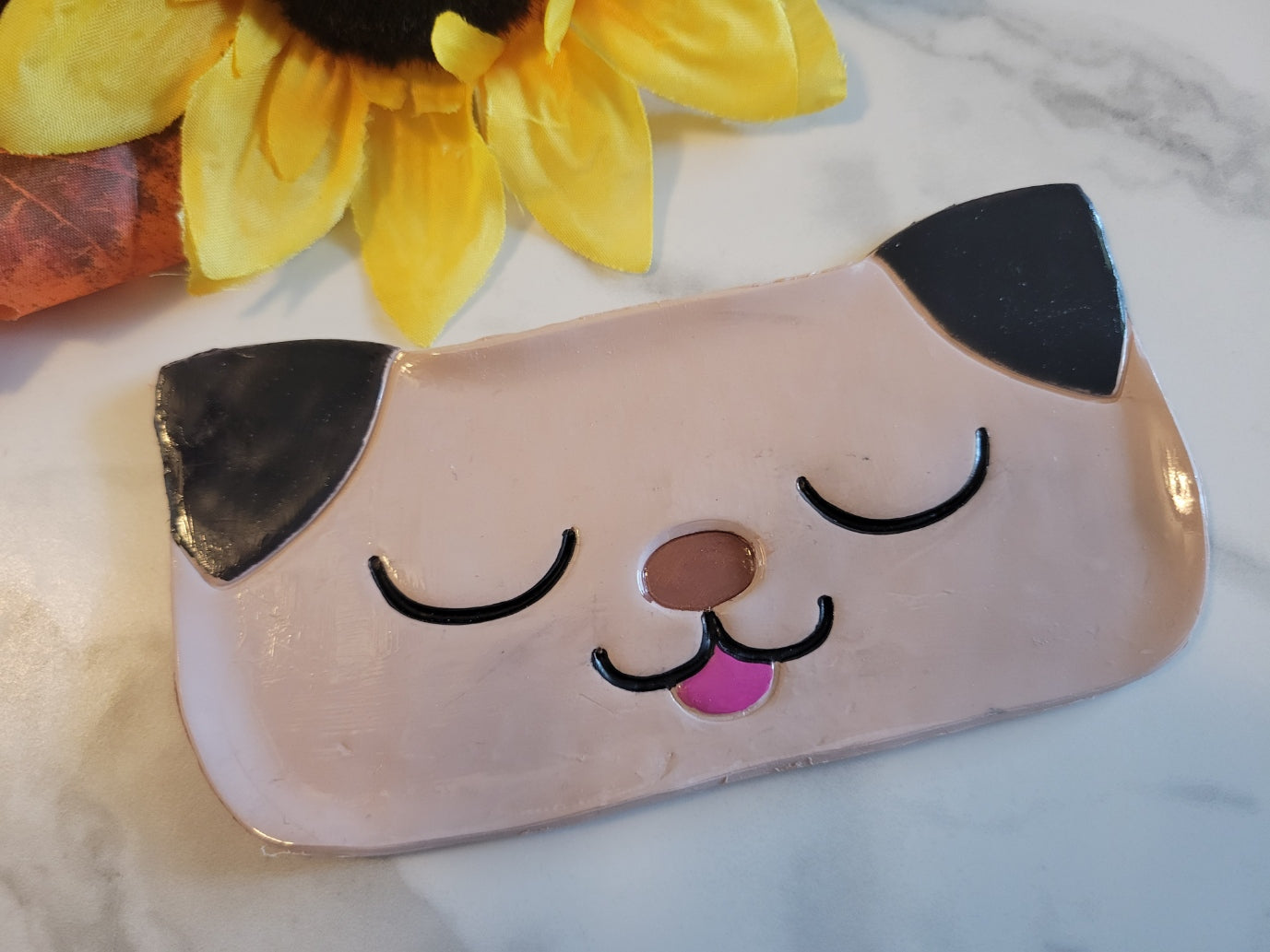 Snoozy Pup Eyeglass Pal - Tan Country Craft Barn Eye Glasses Tray (#105-D)