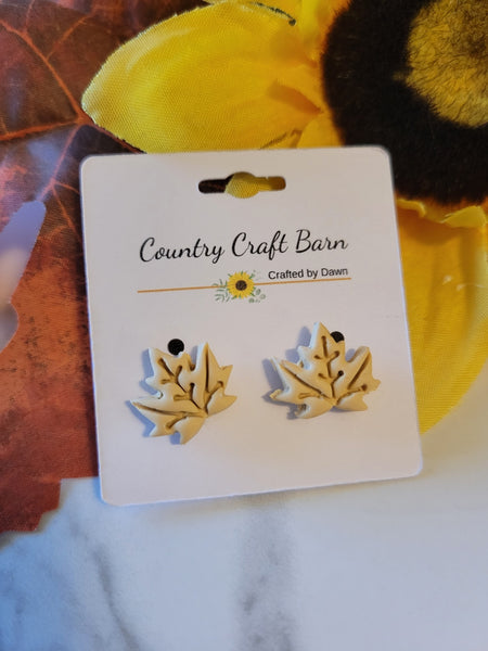 🍁 Autumn Whisper Studs - Ecru Country Craft Barn Earrings (002-M)