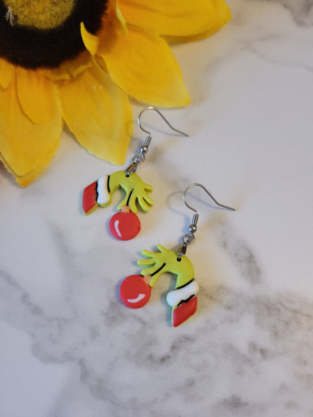 Grinch Grabbers - Green/Red Country Craft Barn Earrings (#416E)