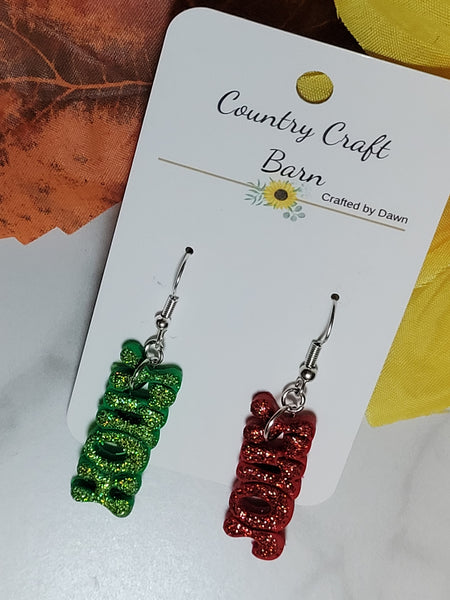 🎄 Holly Jolly Green – Country Craft Barn Earring (#417E)