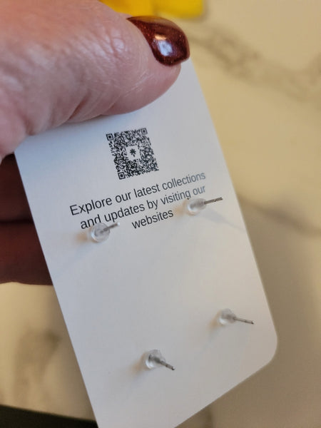 🎄 Holly & Mint  – Red, White, Green Country Craft Barn Festive Post Earring Set (SS-003)