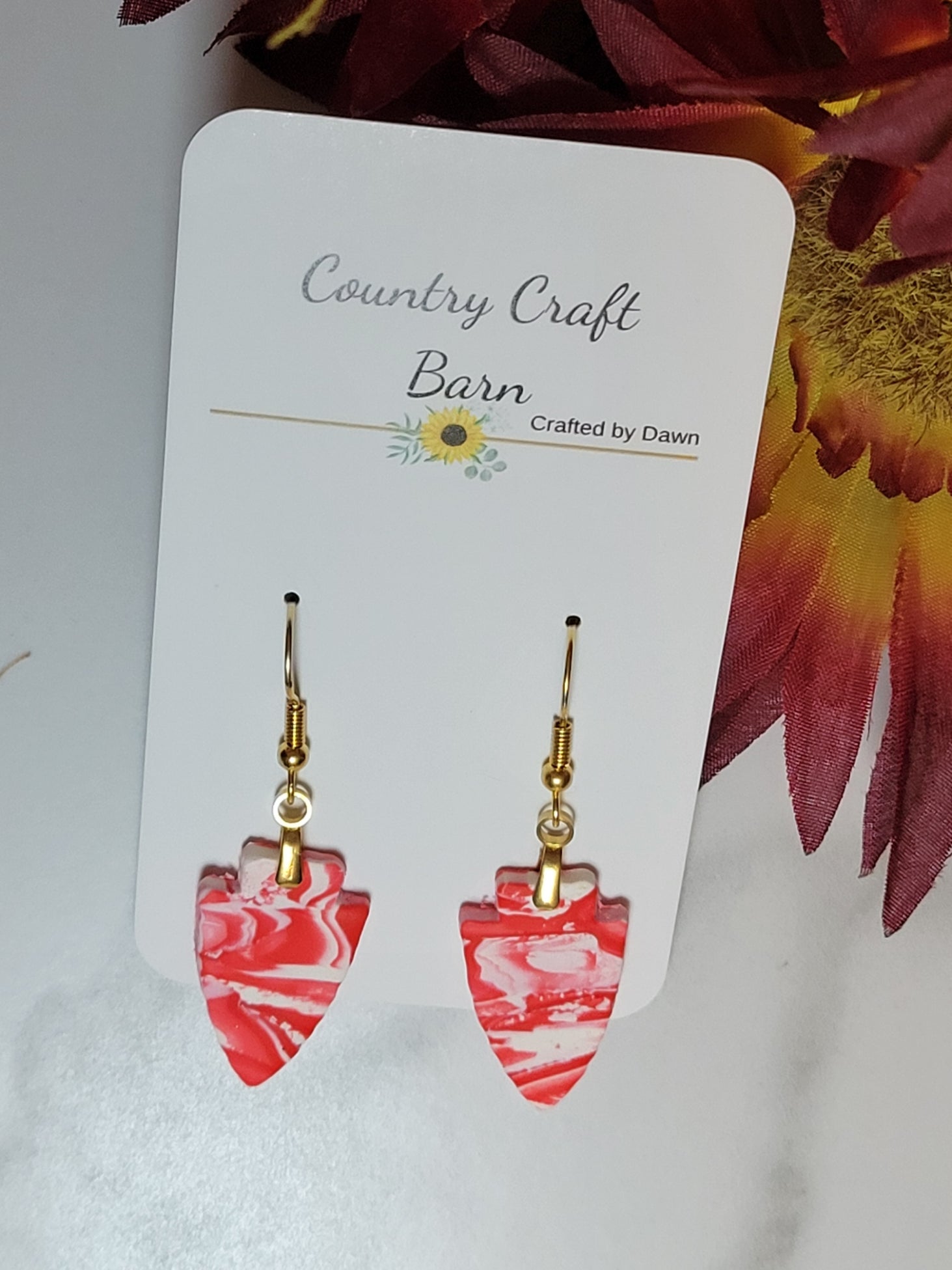 Arrowhead Spirit - White/Red Country Craft Barn Earrings (E-428)