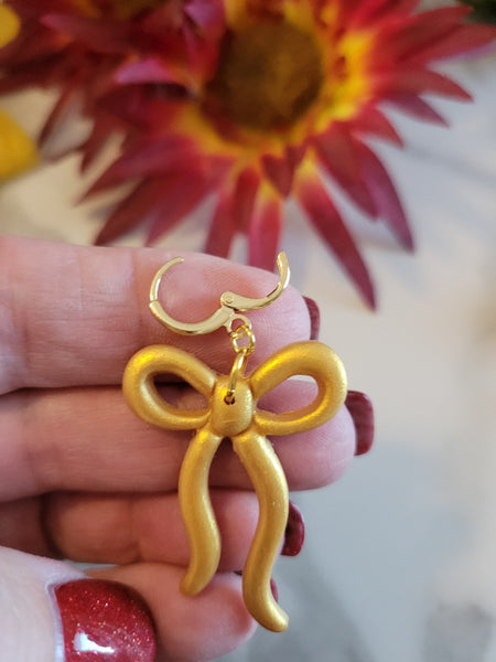 Golden Gift Ties - Gold Country Craft Barn Earrings (E-427)