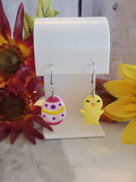 Peep & Pastel Pair - Yellow Country Craft Barn Earrings (E-369)
