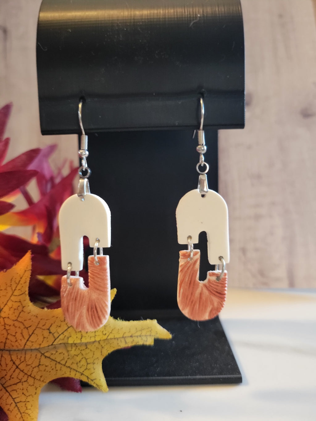 Copper Maple Breeze - Copper/White Country Craft Barn Earrings (E-447)