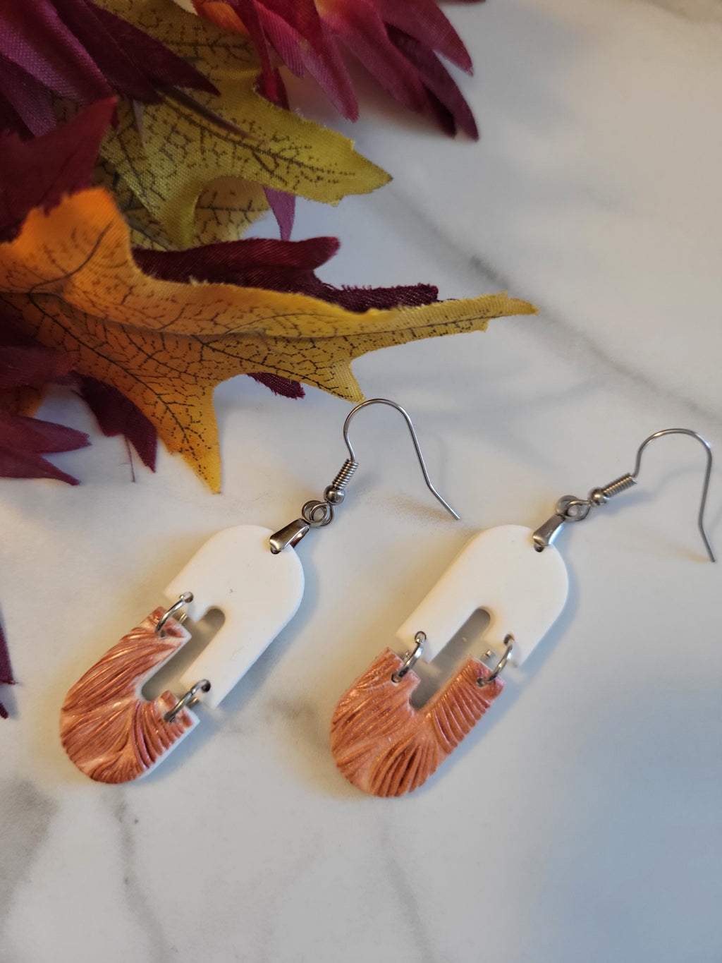 Copper Maple Breeze - Copper/White Country Craft Barn Earrings (E-447)