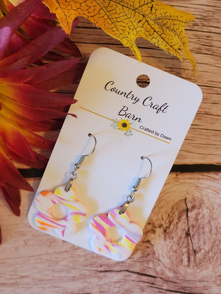 Painted Petal Whirl- Pink/White Country Craft Barn Earrings (E-455)
