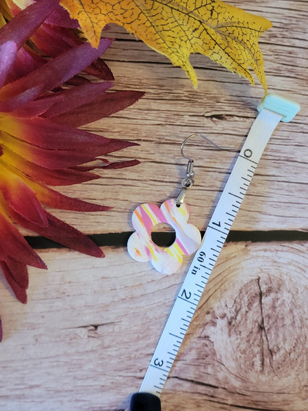 Painted Petal Whirl- Pink/White Country Craft Barn Earrings (E-455)