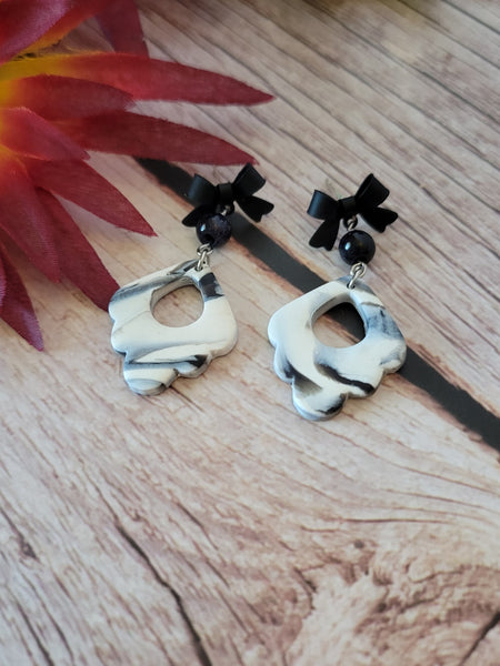 Monochrome Marble Swirls Country Craft Barn Earrings (E-189)
