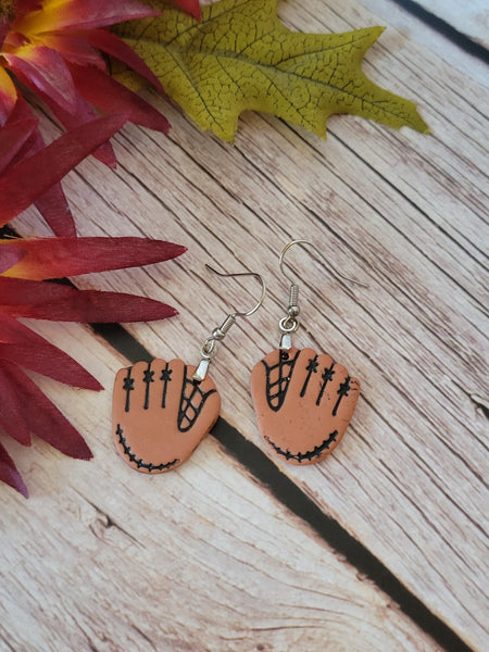 Game Day Catch Country Craft Barn Earrings (E-098)