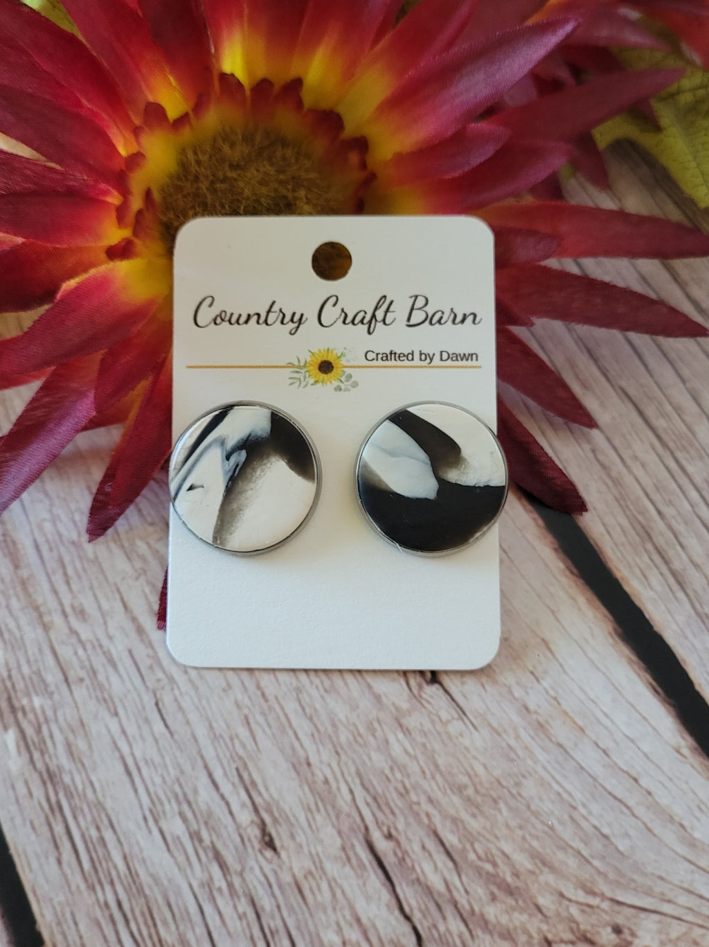 Moonlit Glow– Country Craft Barn Earrings (E-469)
