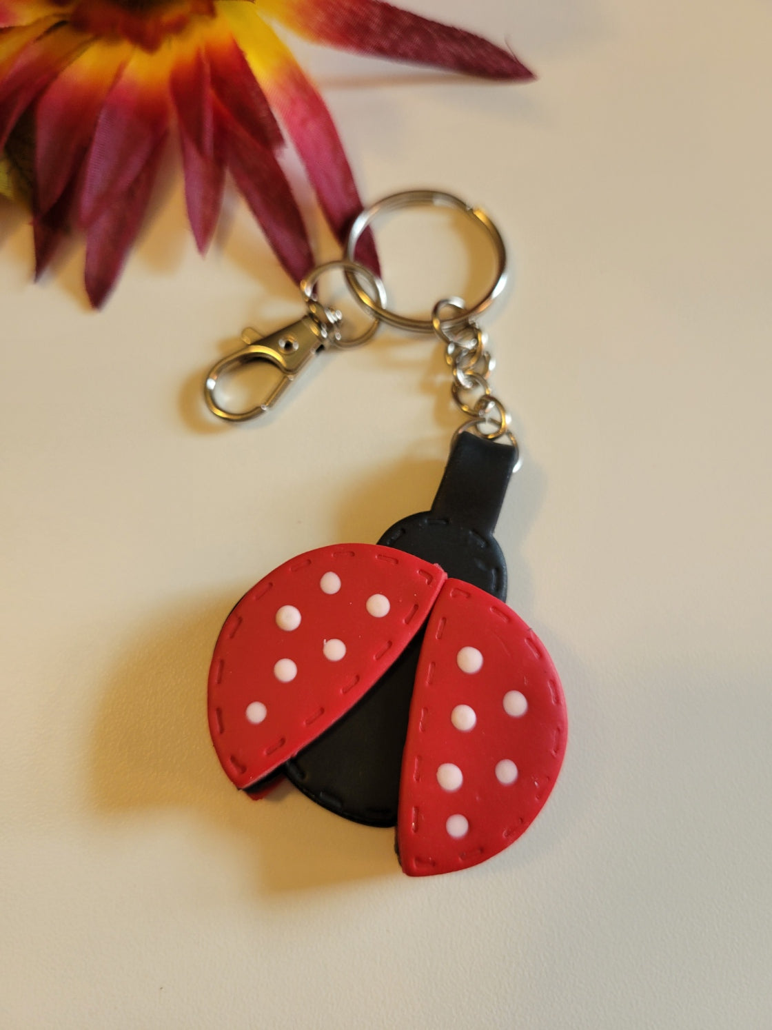 Lady Bug - Red/Black Country Craft Barn Handbag/Key Chain Charm (PC-009)