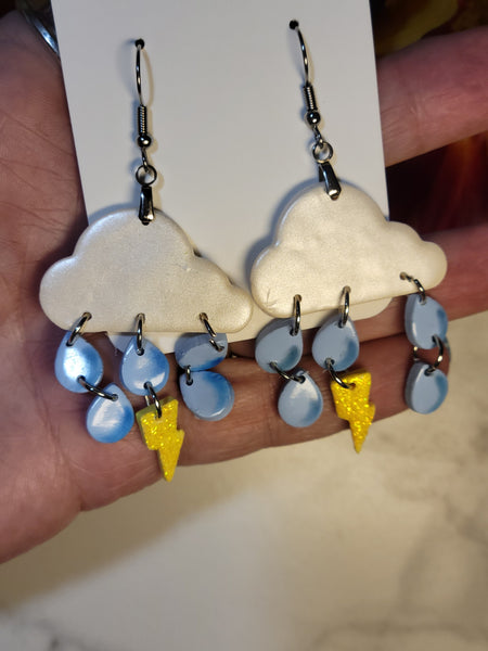 Stormy Day Showers - Blue/Yellow Country Craft Barn Earring (E-471)
