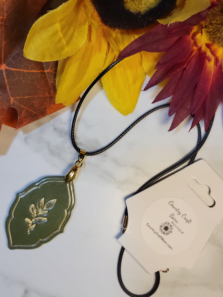 Gilded Grove - Olive Green Country Craft Barn Necklace (NL-667)