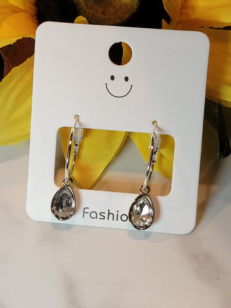 Sunlit Teardrop Shine - White Country Craft Barn Earrings (E-485)
