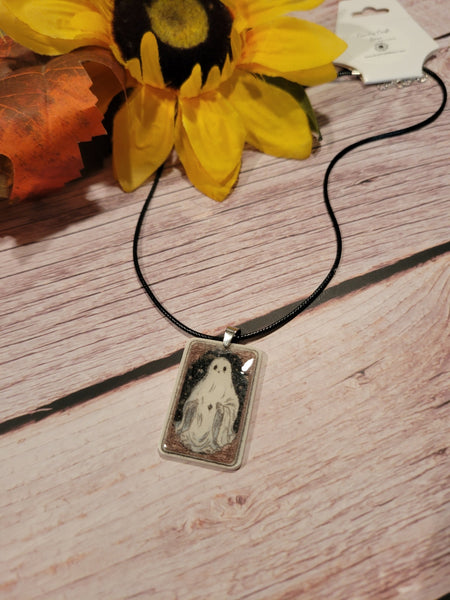 Haunted Grace - Black Craft Barn Necklace (NL-006)