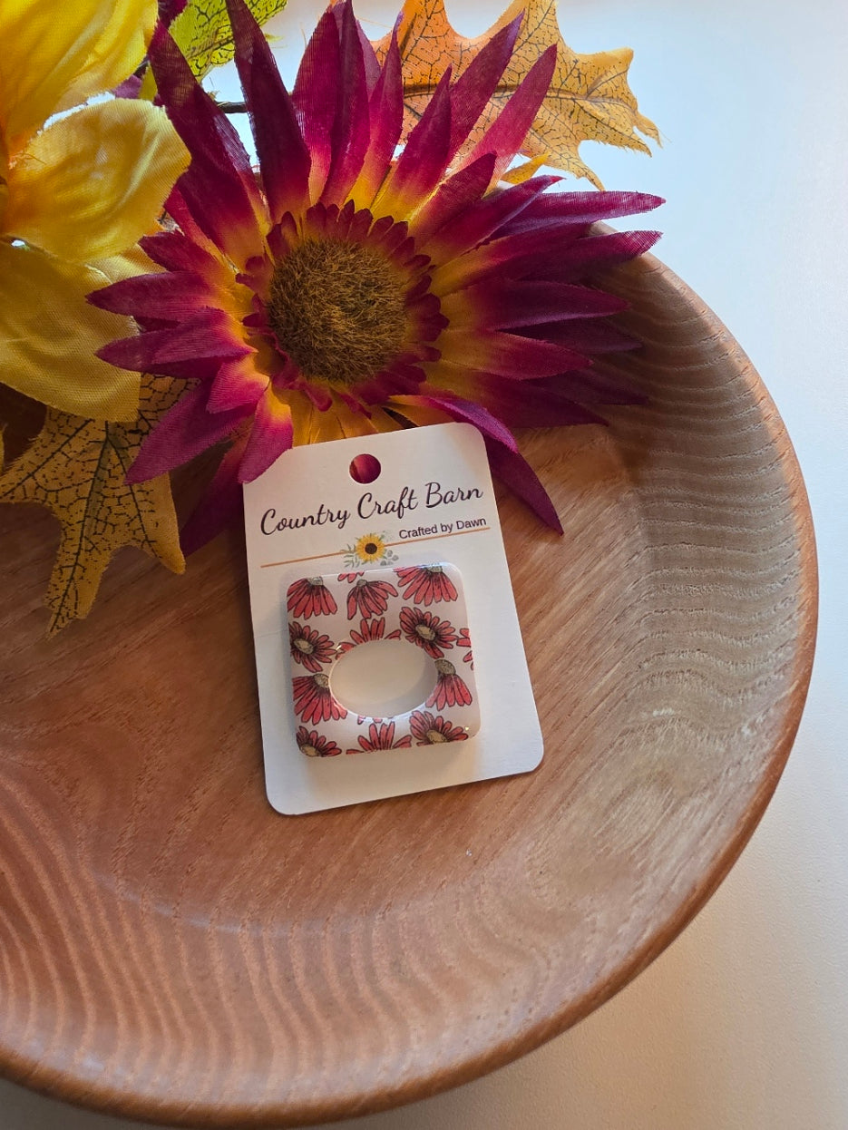 🌸 Rustic Daisy - Red Eyeglass Holder Pin (EP-003)