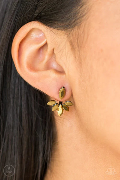 Radical Refinement - Brass Paparazzi Post Earrings (PZ-987)