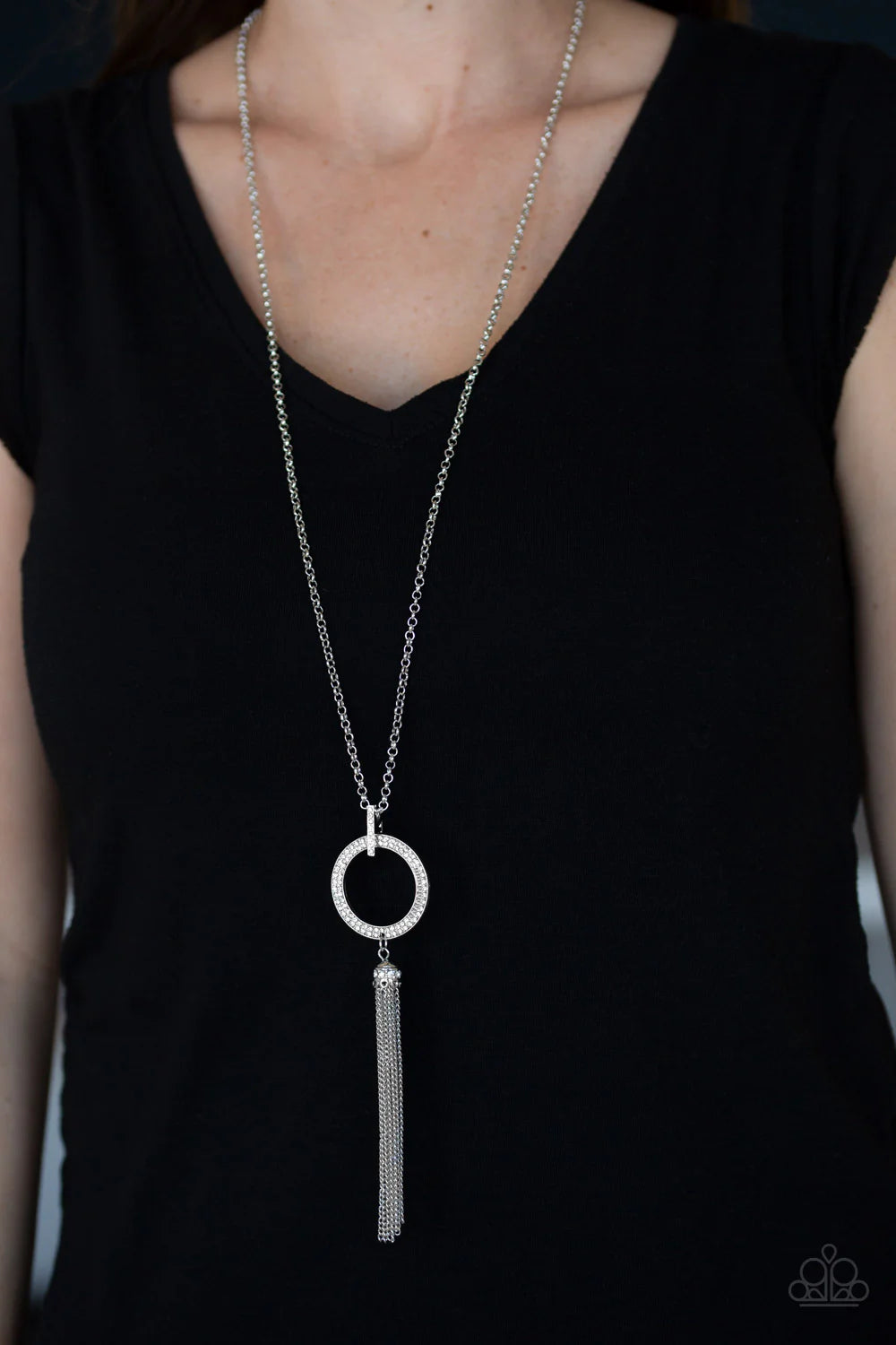 Straight To The Top - White Necklace - Paparazzi Accessories (PZ-115)