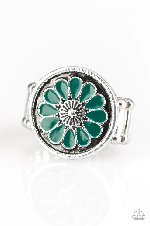 Garden View - Green Paparazzi Ring (T19)