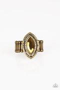 Modern Millionaire - Brass Paparazzi Ring Regular (T109)