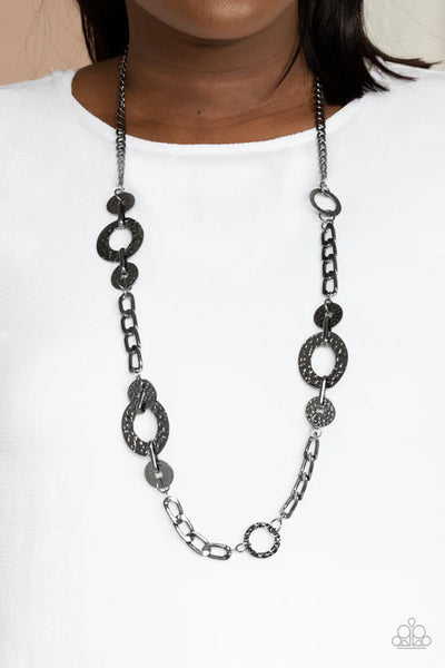 Mechanically Metro - Black Paparazzi Necklace (PZ-5731)