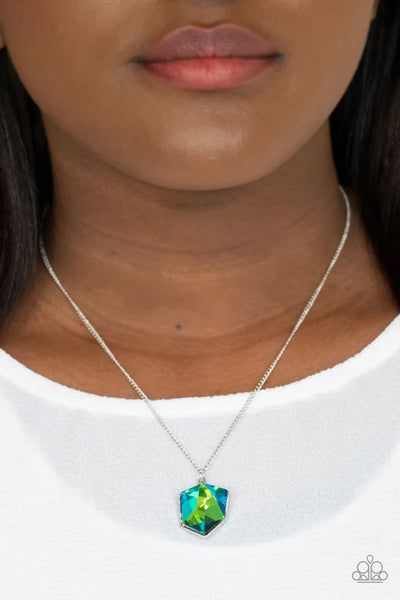 Stellar Serenity - Green Paparazzi Necklace (PZ-2766)