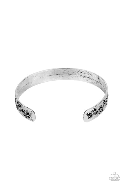 Frond Fable - Silver Paparazzi Bracelet (PZ-1848)