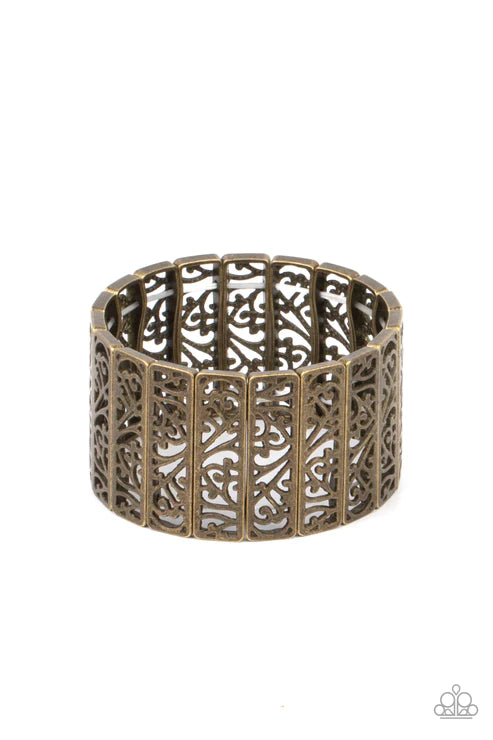 Ornate Orchards - Brass Paparazzi Bracelet (PZ-4971)