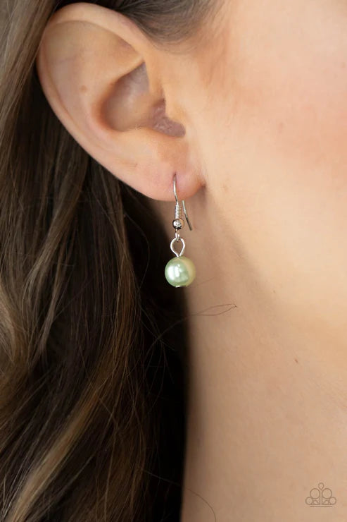 Pearl Essence - Green Paparazzi Necklace