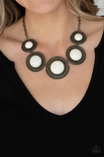 She Went West - Brass Paparazzi Necklace