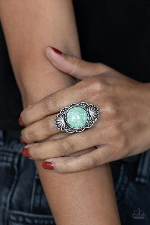 Atlantis Adventure - Green Paparazzi Ring (T23)
