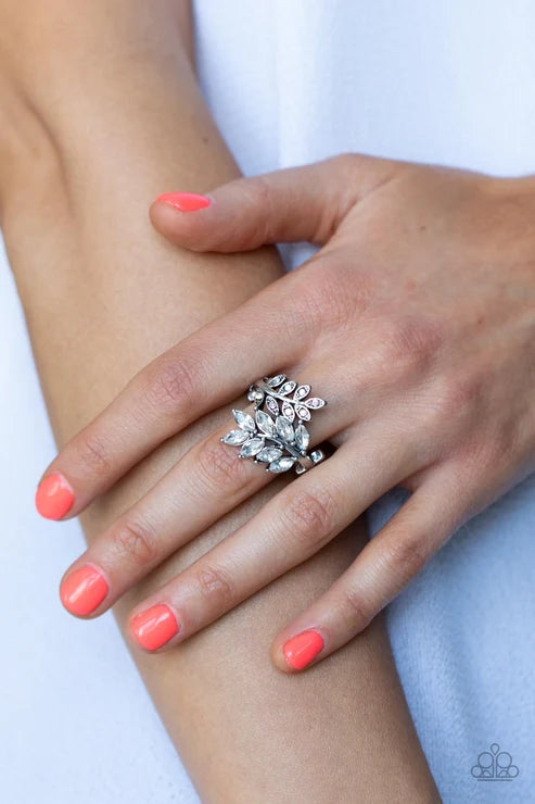 Glowing Gardenista - White Paparazzi Ring (T99)