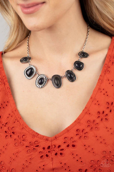 Albuquerque Artisan - Black Paparazzi Necklace (PZ-836)
