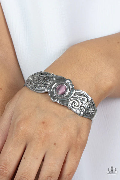 Glowing Enchantment - Purple Paparazzi Bracelet (PZ-5509)