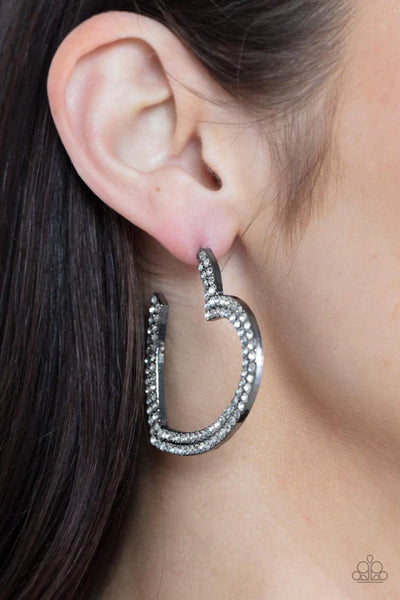 AMORE to Love - Black ♥Paparazzi ♥  Earrings (PZ-4)